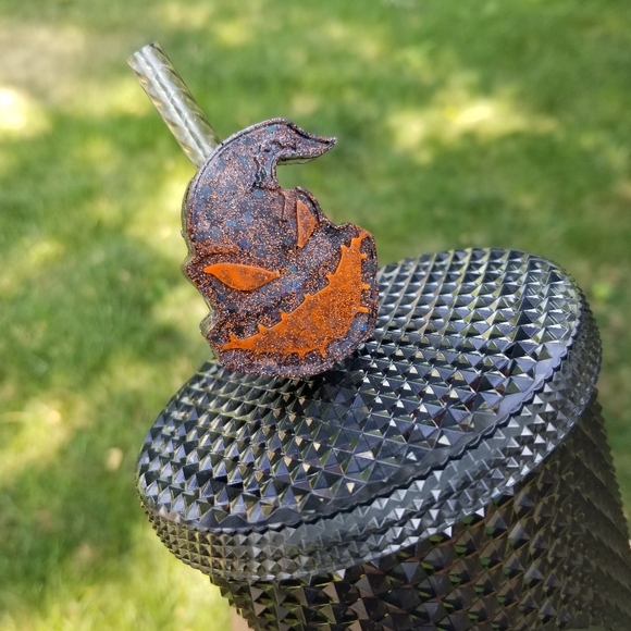 🆕️Custom, Glow, Oogie Boogie Straw Topper - Picture 4 of 7